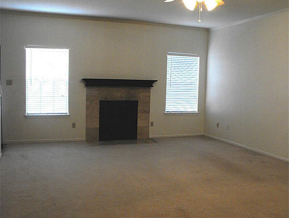 1st image of 9850 Pagewood Ln APT 1303