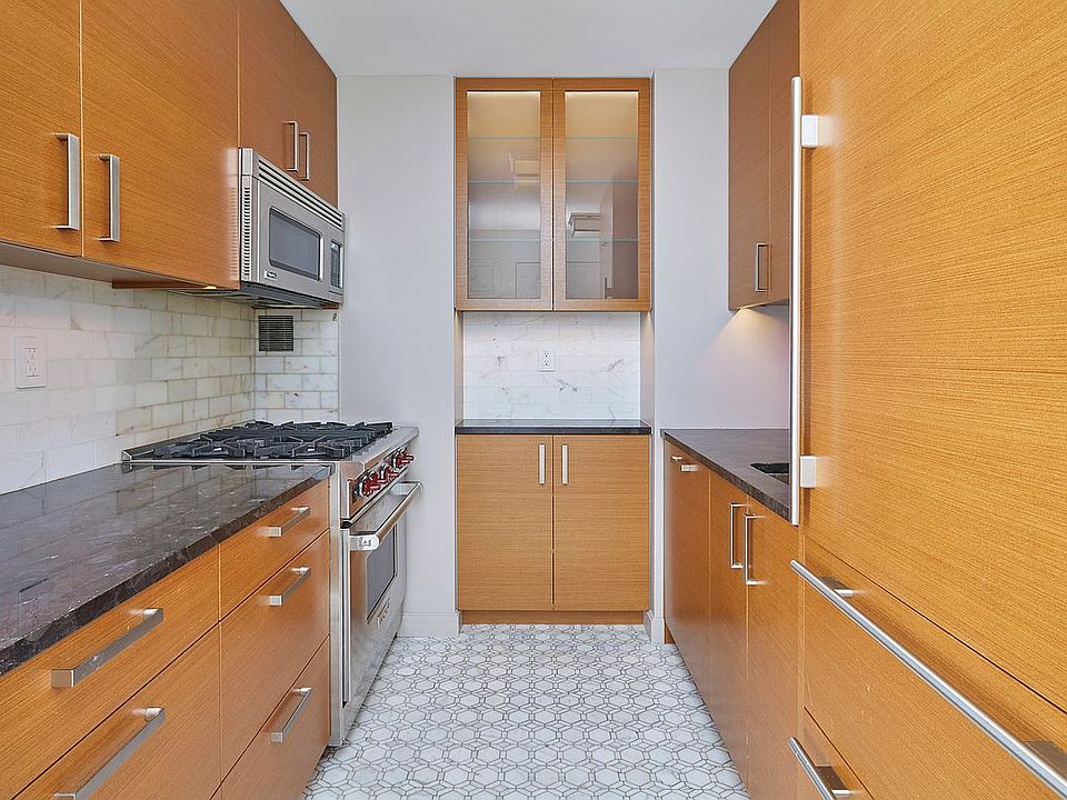 1st image of 505 E 79th St APT 15D
