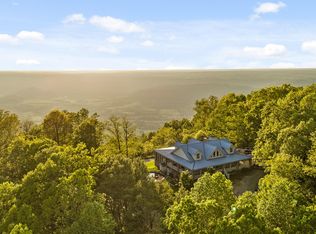 1938 Holloway Ridge Rd, Spring City, TN 37381