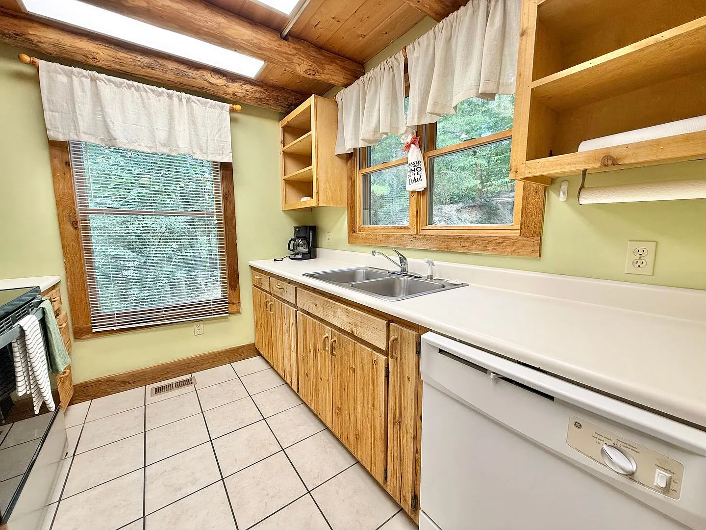 219 Cutter Gap Road Townsend TN 37882 — Photo 3