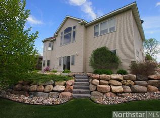 301 9th St SE, New Prague, MN 56071