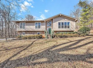 221 Summer Cir, Boones Mill, VA 24065