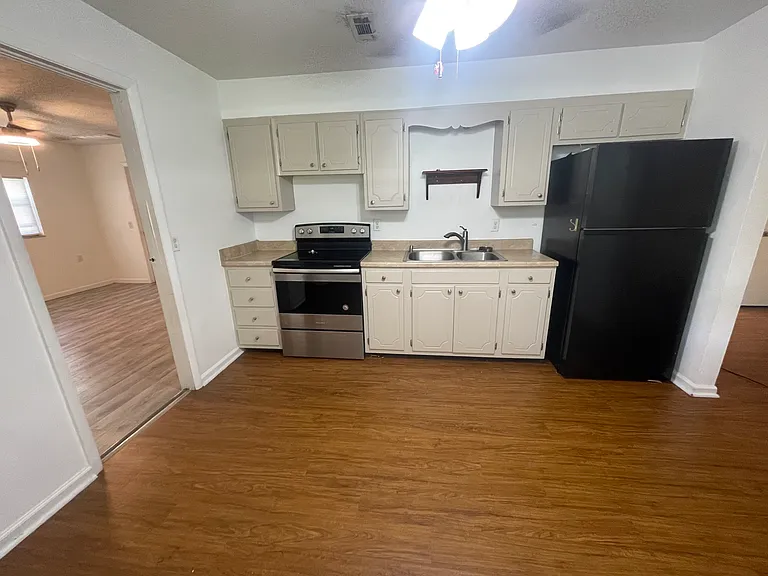 714 Blackfoot Trl — Photo 6