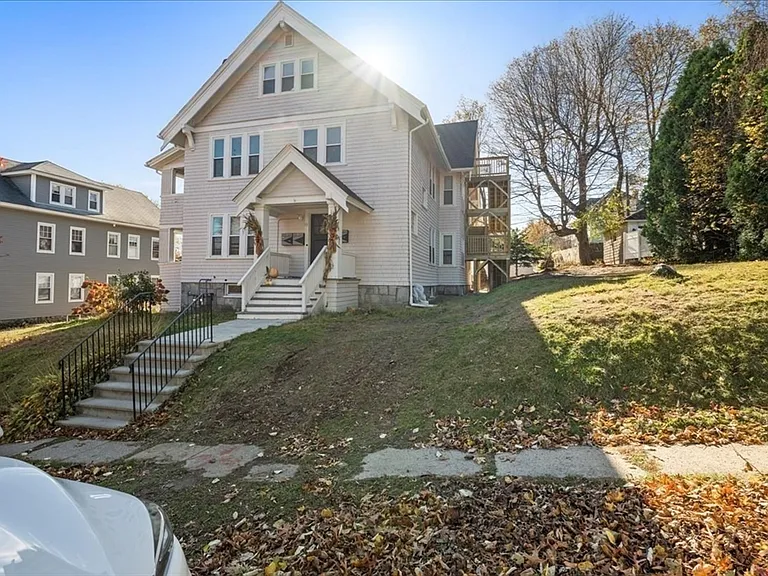 15 Clearview Ave #2 — Photo 21