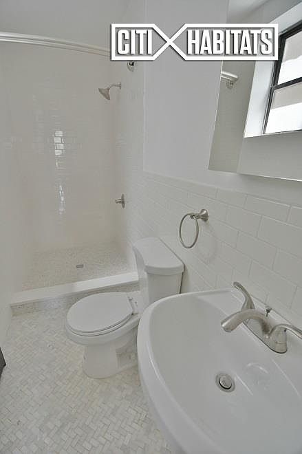 2nd image of 1268 Amsterdam Ave APT 4a