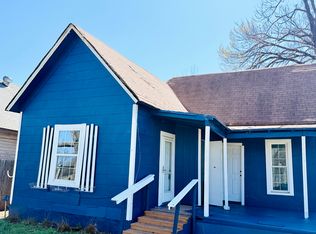 915 W Logan Ave #A & B, Guthrie, OK 73044