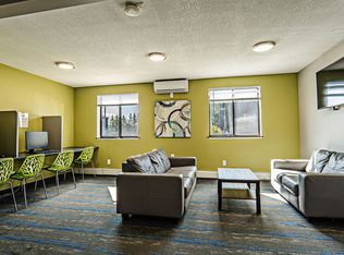 8201 College Trl APT 4, Inver Grove Heights, MN 55076