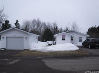 47329 Mandan St, Atlantic Mine, MI 49905