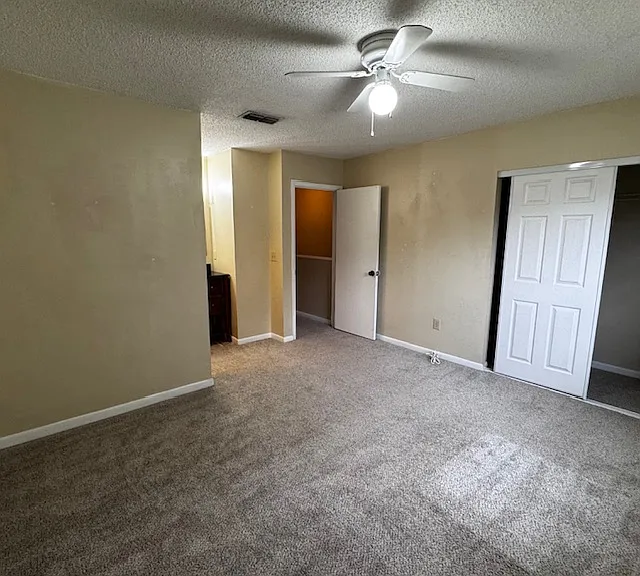 10128 Lake Oak Cir — Photo 11