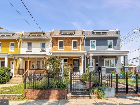 403 Delafield Pl NW, Washington, DC 20011