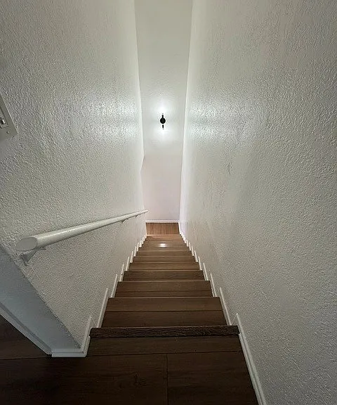 9404 S Figueroa St #4 — Photo 18