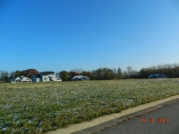 E Dresdin Dr #31, Warsaw, IN 46580