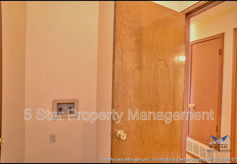 11645 Gordon Cooper Ln — Photo 39