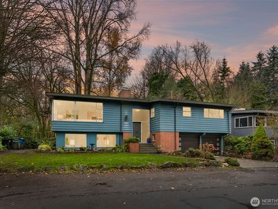 2051 NE 97th Street, Seattle, WA, 98115