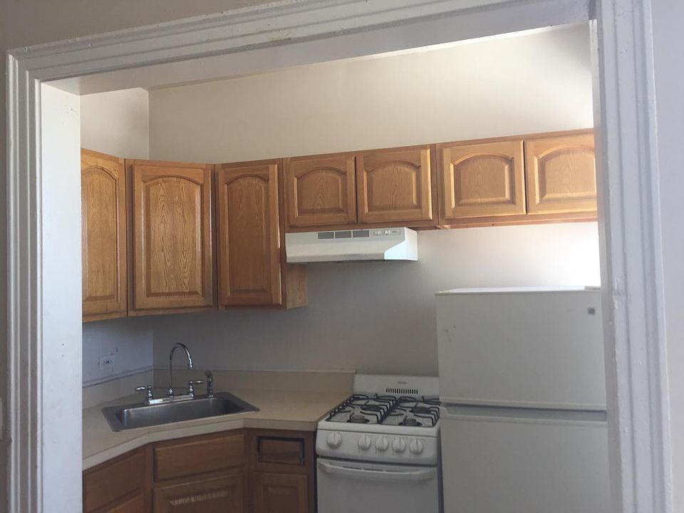 1st image of 266 S Fulton Ave APT 1B