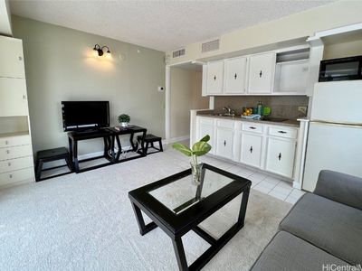 2440 Kuhio Ave APT 501, Honolulu, HI, 96815