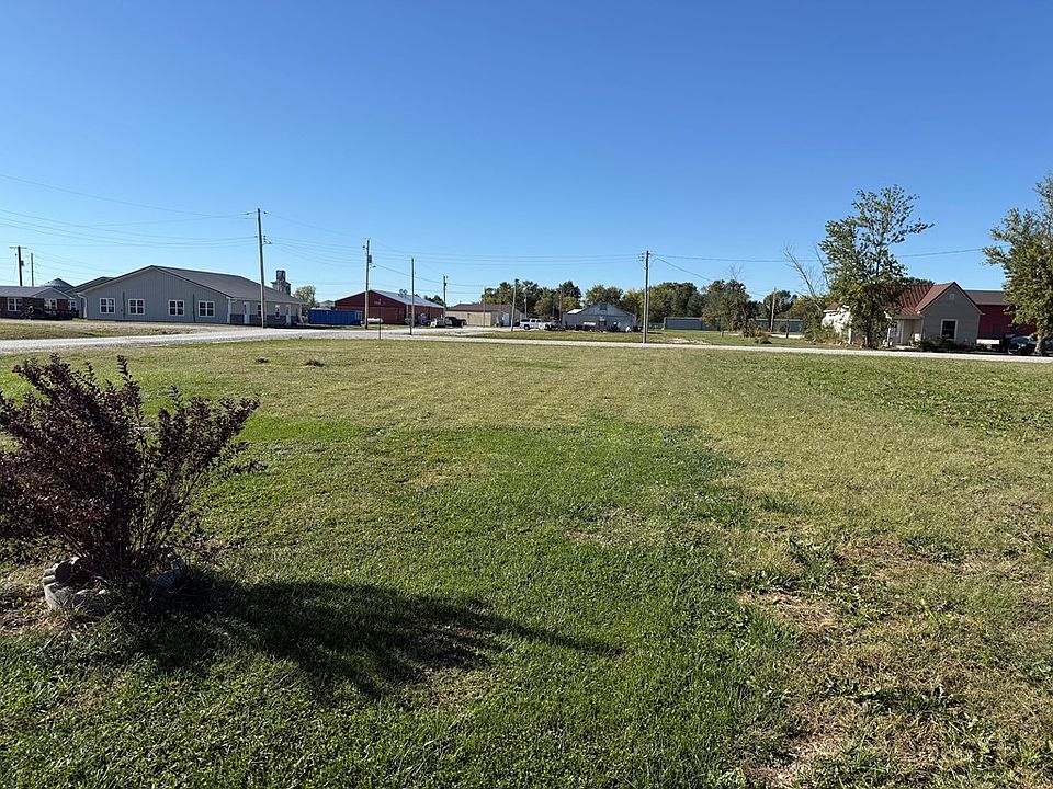2nd image of 501 1st St