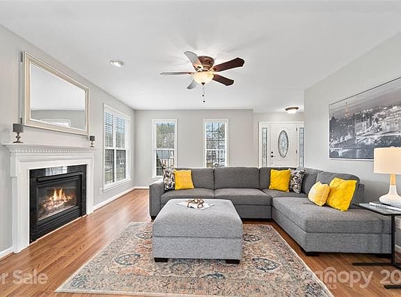 2nd image of 9308 Morgan Glenn Dr