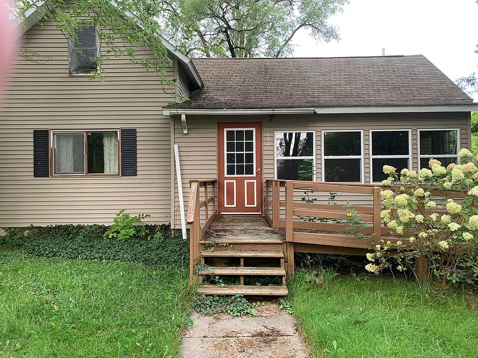 1st image of 432 Pine St