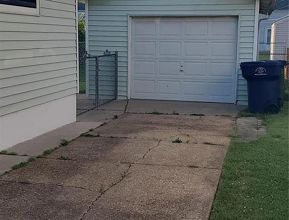 2nd image of 7829 Wilmar Pl