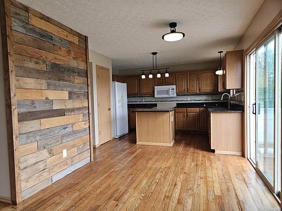 5th image of 1139 Dorset Dr