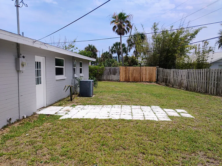 11 Ocean Breeze Cir — Photo 15