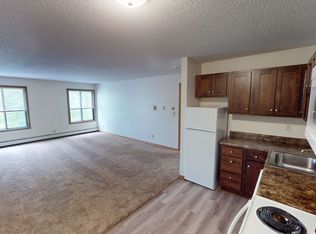 119 N. Hyland, Ames, IA 50014