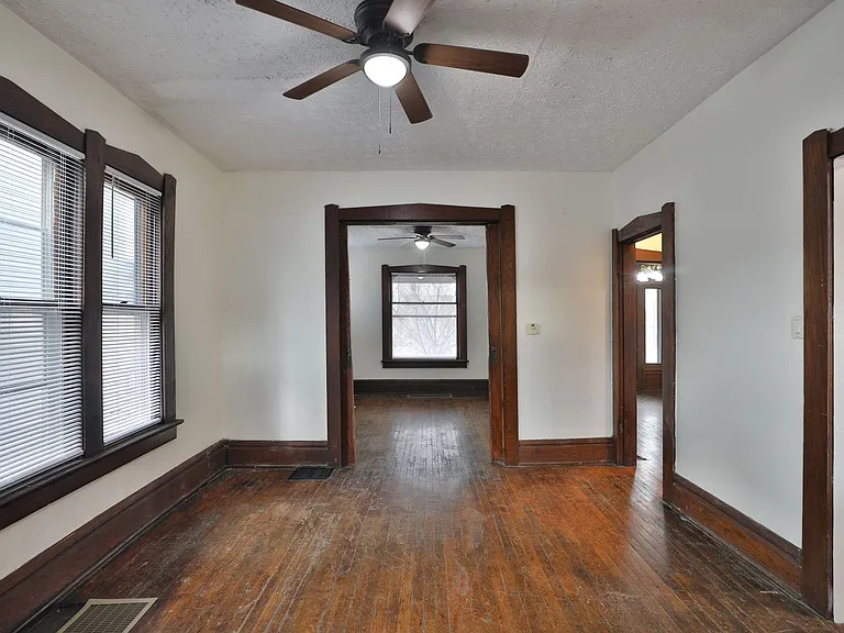 229 E 11th Ave — Photo 15