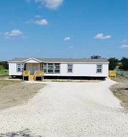 1st image of 3194 Ne Cres #200