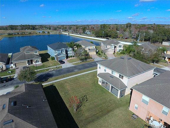 4th image of 546 Cortona Dr