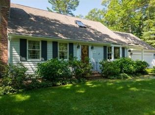 102 Converse Rd, Marion, MA 02738