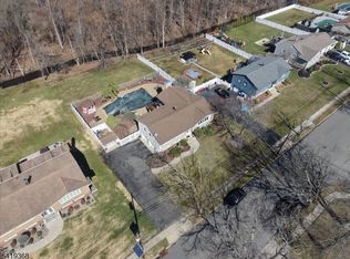 49 Laguna Dr, Wayne, NJ 07470