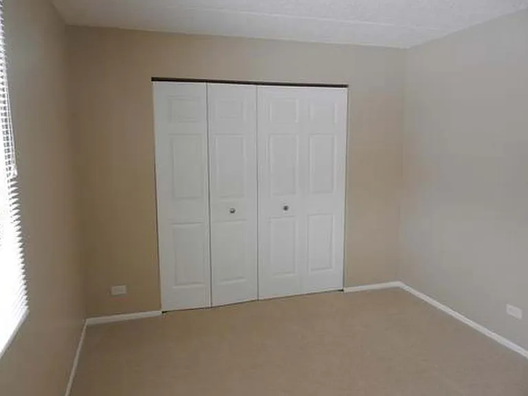 484 Timber Ridge Dr #207 — Photo 8