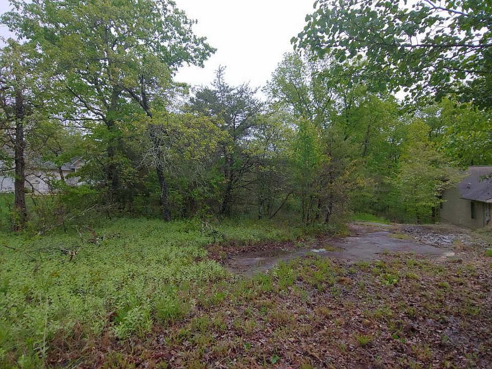 1st image of 458 Snead Dr