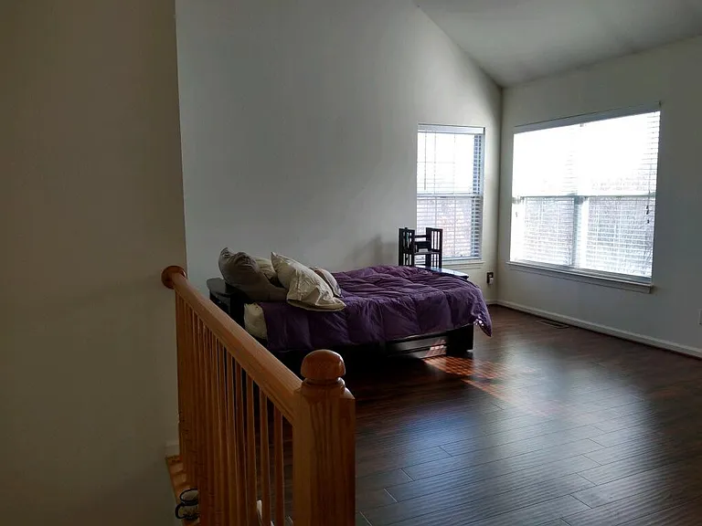 2529 James Monroe Cir — Photo 2