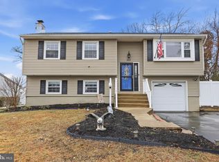 213 Welsford Rd, Fairless Hills, PA 19030