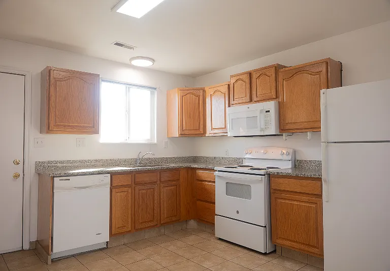 183 W 975 N #185 — Photo 2