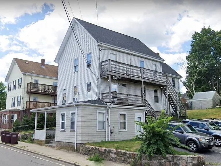 205 Bussey St #101 — Photo 1
