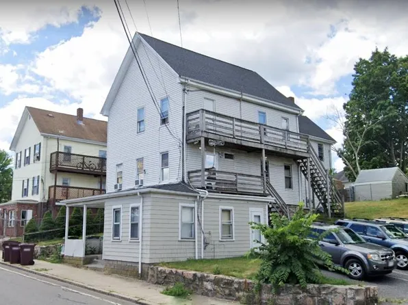 205 Bussey St #101, Dedham, MA 02026