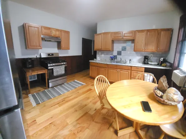 83 Pearl St APT 2, Everett, MA 02149