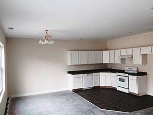 2nd image of 144 Taft Hill Ln