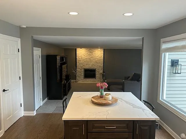 1213 Brook Ln — Photo 8