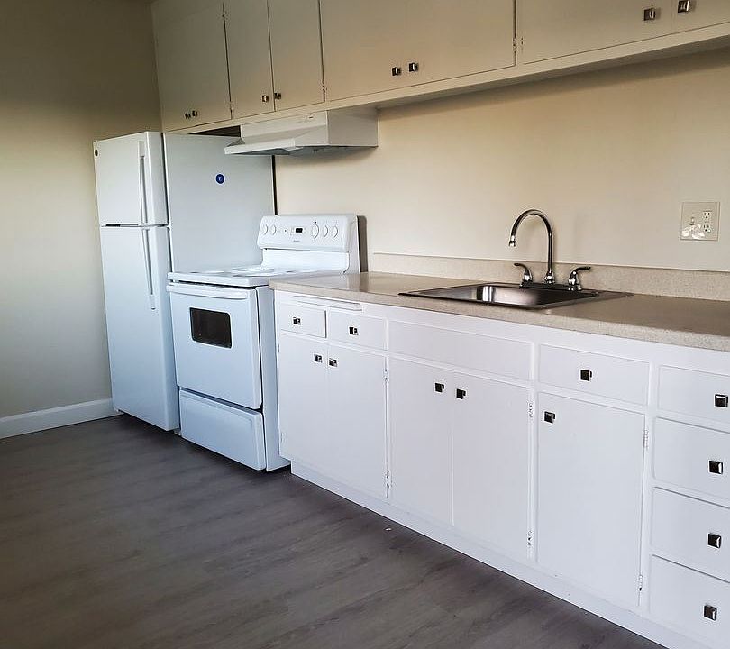 1st image of 14377 Bancroft Ave APT 21