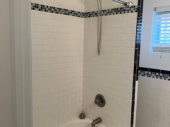 5th image of 1829 E Passyunk Ave Floor 2