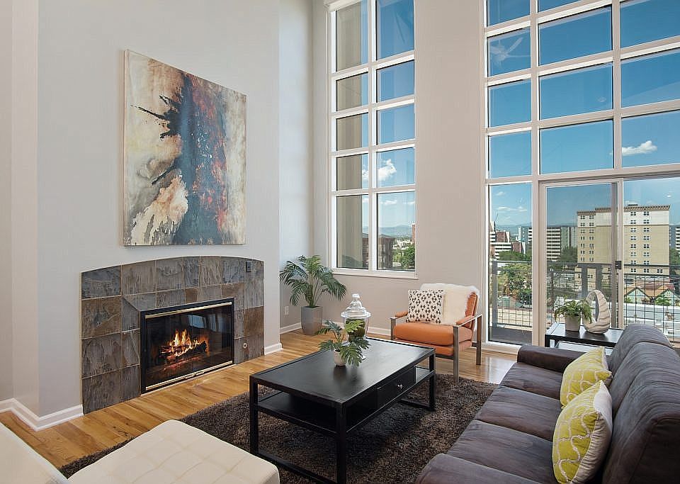 1st image of 290 W 12th Ave Unit 605