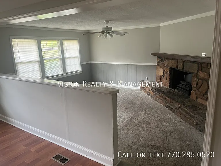 1012 Sapphire St — Photo 24