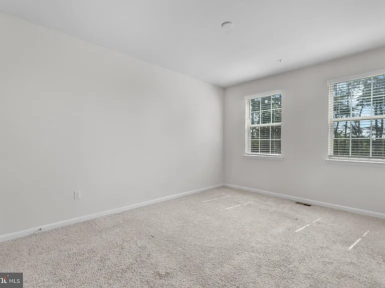 1756 Red Fox Trl — Photo 20