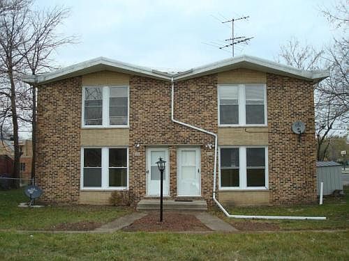 1st image of 951 W Johns Manville Pl