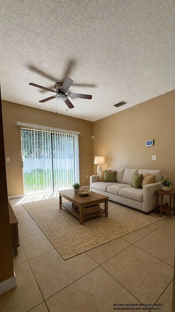 3/2 in Poinciana Kissimmee on the Osceola side with 2 car garage — Photo 4