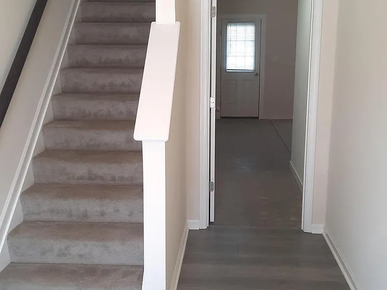 837 Admirals Quay Dr — Photo 3